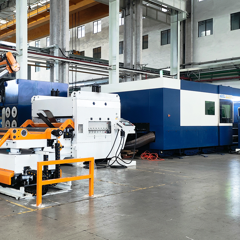 Unwinder for thicker materials and higher yield strength of strips